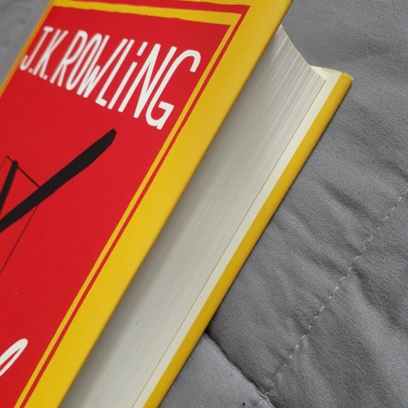 The Casual Vacancy by J. K. Rowling First Printing (2012, Hardcover) - Picture 14 of 16